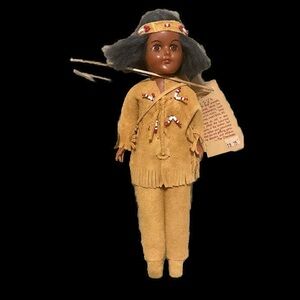 The Cherokees Rachel Morgan Native American Doll Beaded Tan Hide Bow & Arrow